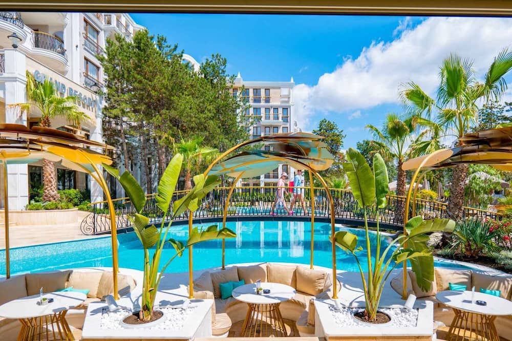 Harmony Suites Grand Resort - Sunny Beach