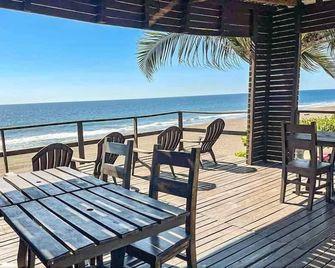 Isla Parlama Boutique Hotel - El Hawaii - Balcón