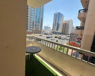Budget room - Abu Dhabi - Balcone