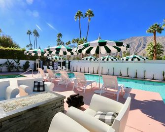 1bdr Suite, Boutique Hotel W/ Pool, Spa, & Firepit - Palm Springs - Pool