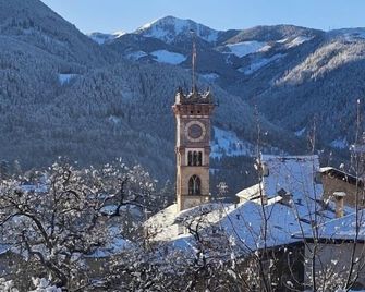 Hotel Garnì Salvanel - Cavalese