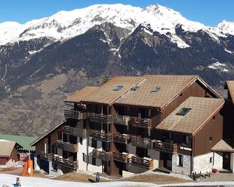 At the foot of the slopes - Aime-la-Plagne - Edificio