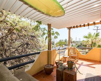 Authentic Loft Retreat Steps From Beach - San José del Cabo - Balcony