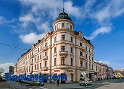 Hotel Bast Wellness & Spa - Inowrocław - Building