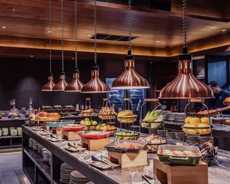 Nysa Hotel Bangkok Sukhumvit 11 - Bangkok - Buffet