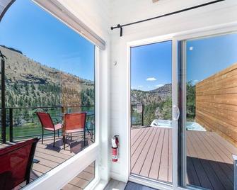 Lake Simtustus Resort Juniper Hill Tiny Home #13 - Hot Tub - Madras
