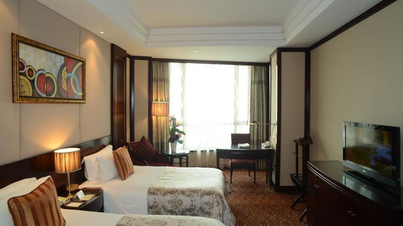 The Bund Hotel