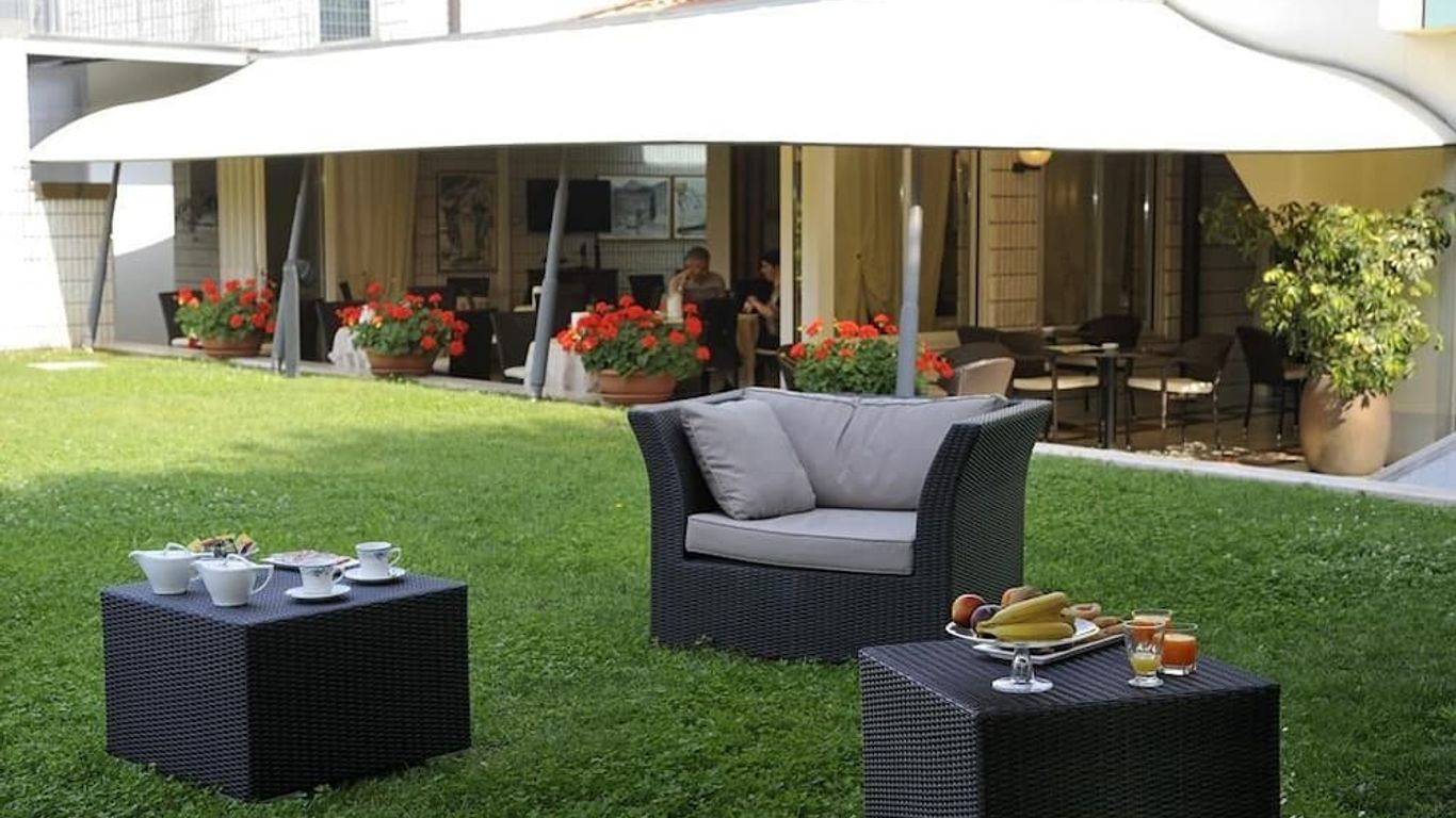 카사알베르고 라 로카