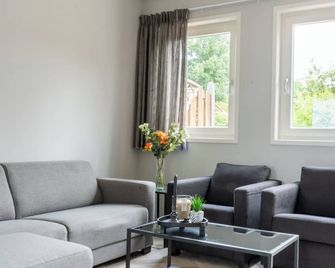 vakantiewoning aan zee en havens 24 - Yerseke - 客廳