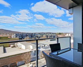 Iq Smart Apartments 704 Braddon Act - Canberra - Balcony