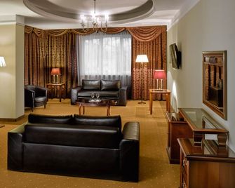 La Contessa Castle Hotel - Szilvasvarad - Sala de estar