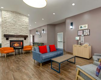Garner Hotel Salt Lake City Airport By IHG - Salt Lake City - Gebouw