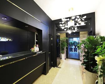 Stay25 - Seongnam - Front desk
