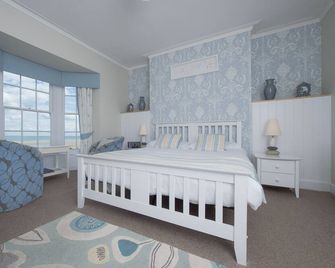 The Boat House - Isle of Wight - Seaview - Bedroom