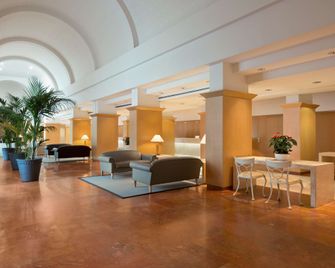 هيلتون روما إيربورت - فيوميتشينو - ردهة