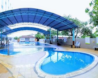 Hotel Asrc - Alor Setar - Pool