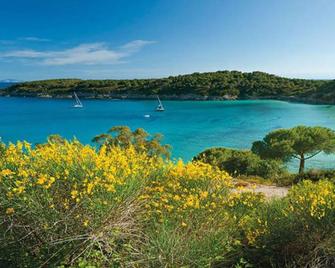 Uappala Club & Resort Lacona - Lacona - Spiaggia