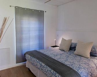 La Sosta Restaurant & Guest House - סוולנדאם - חדר שינה