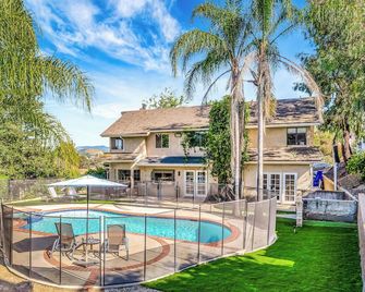 New! Beautiful King Size + Pool! - Agoura Hills - Басейн