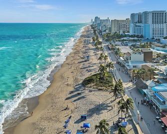 Sun Beach Inn - Hollywood - Playa