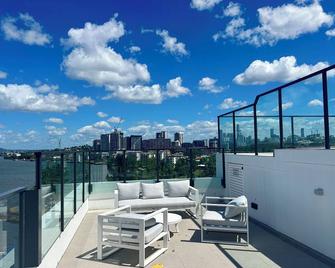New City Condo with Brisbane River View & Parking - Brisbane - Balcony