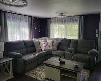 Calfkiller Cottage - Sparta - Sala de estar