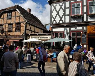 Hotel am Rathaus Adii - Tangermünde