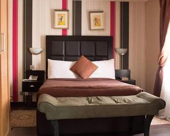 Carlisle Hotel Ltd. - Asaba - Bedroom