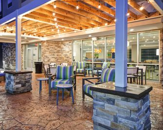 Home2 Suites by Hilton Georgetown - Georgetown - Patio