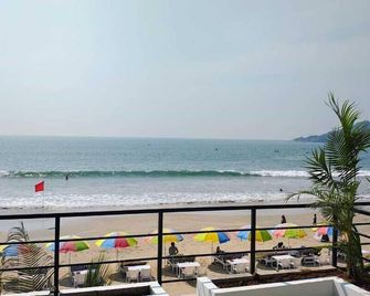 Vivaans Beach Resort - Canacona - Pláž