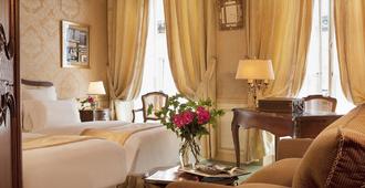 Hotel d'Angleterre - Paris - Phòng ngủ