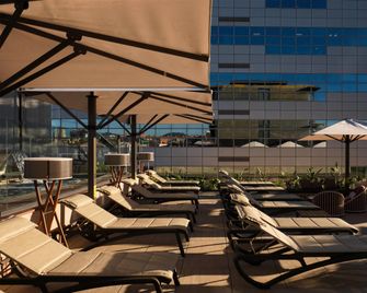 Catalonia Gran Hotel Verdi - Sabadell - Piscina