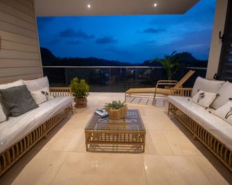 Domaine de Sweet Hill - 4 villas et 2 studios - Gustavia - Balcón