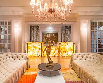 Grand Bohemian Hotel Charleston Autograph Collection - צ'רלסטון - לובי