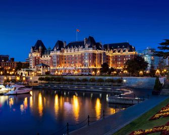 Fairmont Empress - Victoria - Building