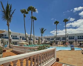 Suite Hotel Montana Club - Puerto del Carmen - Varanda