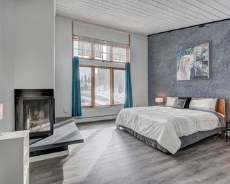 Claimjumper Condo - Hot Tub, Pool, Bus Route, Free Parking - Breckenridge
