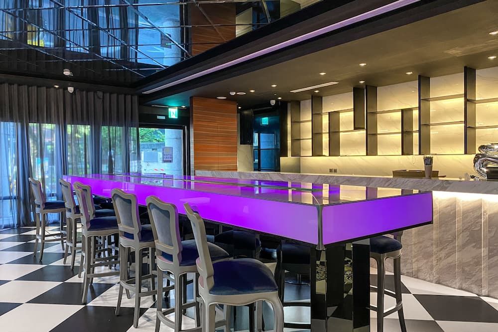 Check Inn Taipei Main Station Branch