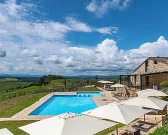 Relais Riserva di Fizzano - Castellina in Chianti - Zwembad