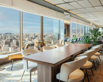 Ana Crowne Plaza Hiroshima By IHG - Hiroshima - Restaurante