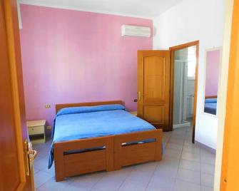 Locanda Maria - Ameglia - Camera da letto