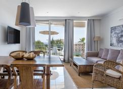 Apartamentos Marivent by Brava Hoteles - Platja d'Aro - Stue