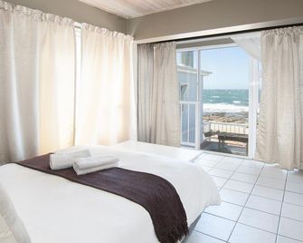 Point Village Hotel - Mossel Bay - Schlafzimmer