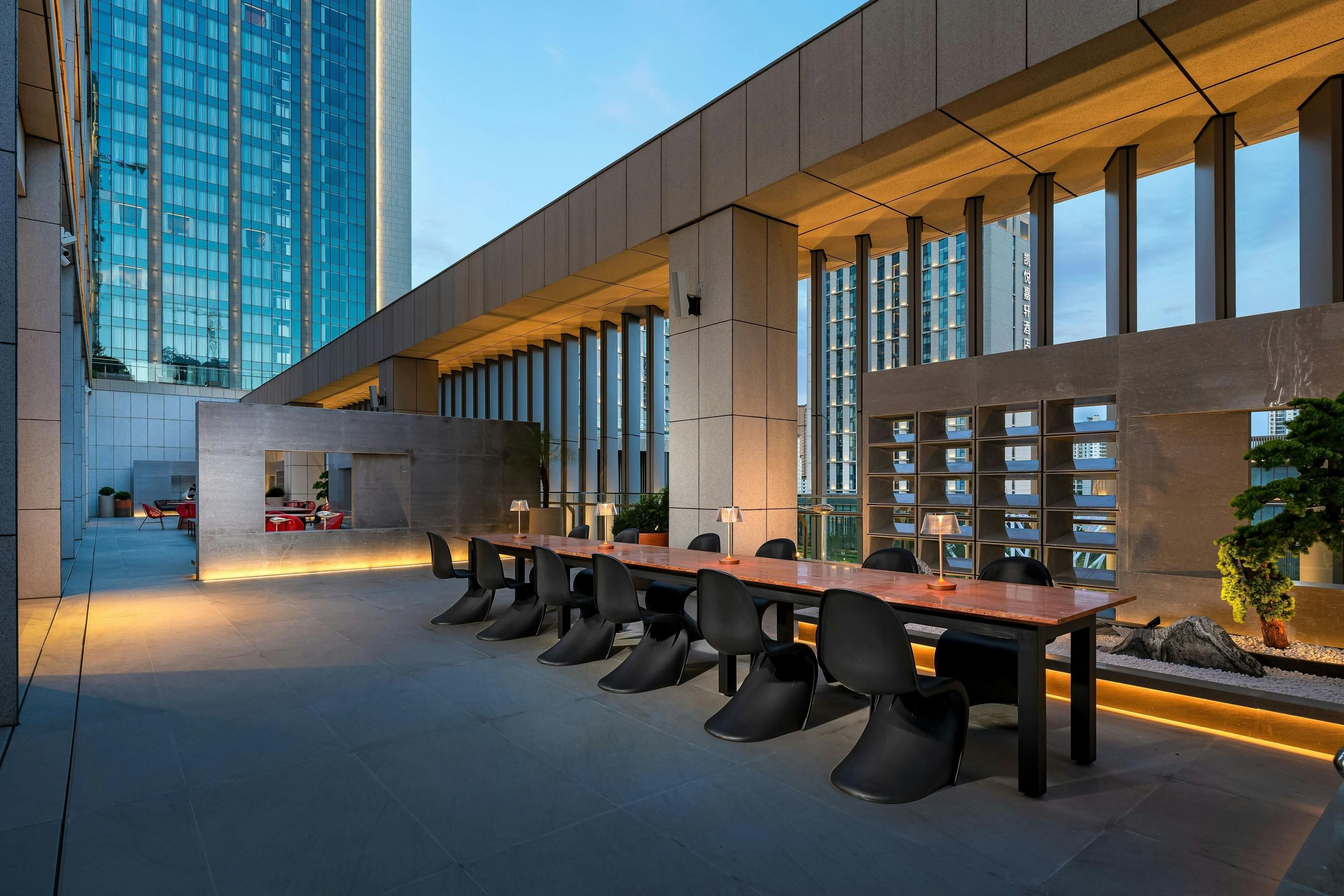 Aloft Yantai - Yantai - Patio
