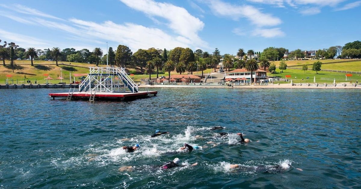 Bay City (Geelong) Motel from 95. Geelong Hotel Deals & Reviews KAYAK