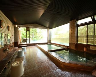 يوداناكا يوموتو - يامانوشي