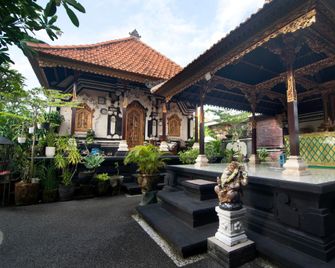Batukaru Garden5 Bali Sevilla Residence - North Kuta - Building