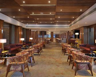 Radisson Chandigarh Zirakpur - Zerakpur - Restaurante