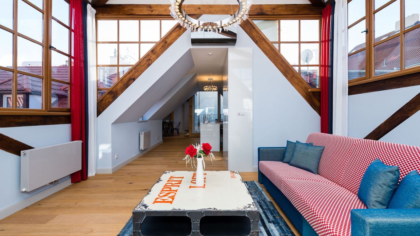 Old Royal Post Boutique Hotel & Premium Suites