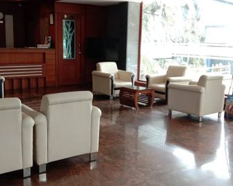 Luxora Hotel and Spa - Kondotti - Lounge